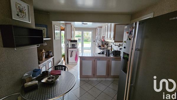 Maison d’architecte 5 pièces de 222 m² à Le Pizou (24700)