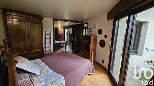 Maison d’architecte 5 pièces de 222 m² à Le Pizou (24700)