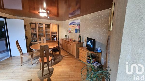 Maison d’architecte 5 pièces de 222 m² à Le Pizou (24700)