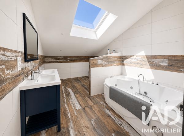 Maison à vendre 6 pièces 180 m² Pornic