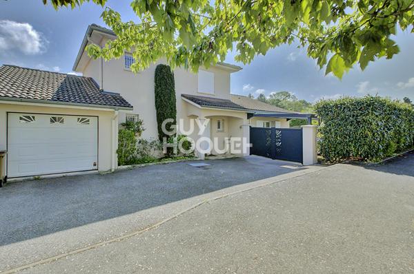 Villa 6 pièces à vendre aux Trois Vallons