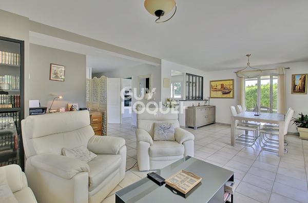 Villa 6 pièces à vendre aux Trois Vallons