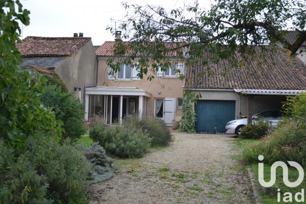 Maison à vendre 4 pièces 118 m² Neuville-de-Poitou
