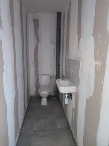 Maison de plain-pied  à terminer , gros œuvres en partie fait