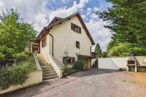 Maison familiale de 142m2 dans un quartier calme