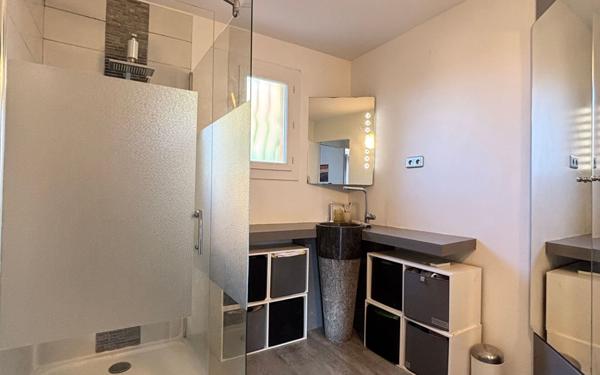 Maison à vendre    5 pièces •  Gigean