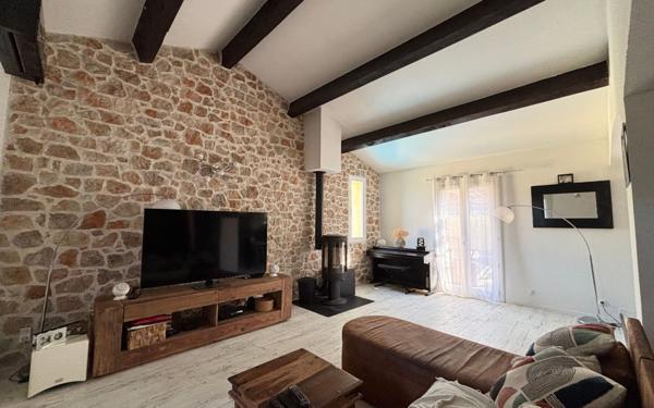 Maison à vendre    5 pièces •  Gigean