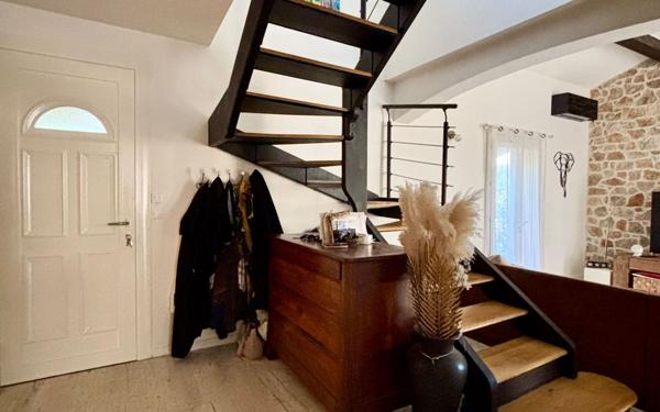 Maison à vendre    5 pièces •  Gigean