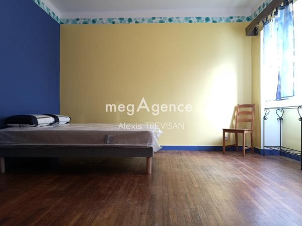 Maison à Tréguier, 22220 - 7 pièces 235m²