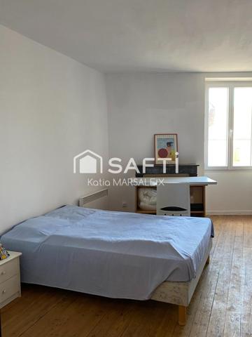 Maison de village avec jardin