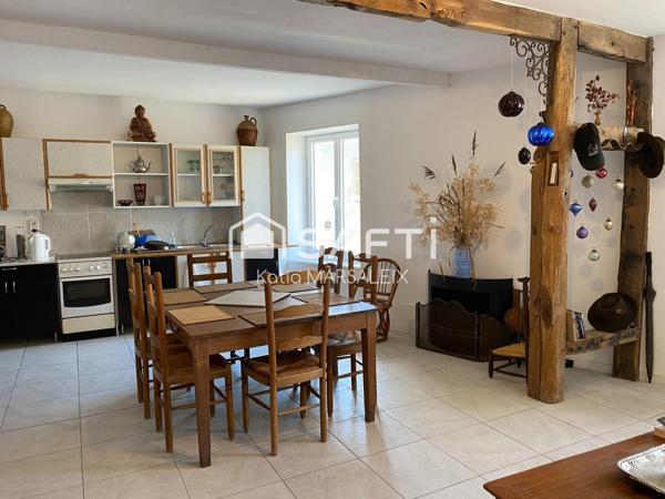 Maison de village avec jardin