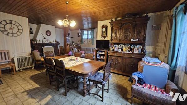 A vendre à VALENCE-EN-POITOU, COUHE / une maison d'habitation de 151m² au sein d'un terrain de 924m²