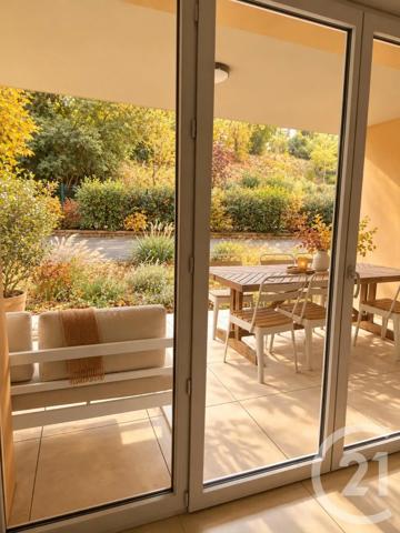 Appartement à vendre  3 pièces - 67 m 2   DIGNE LES BAINS  - 04