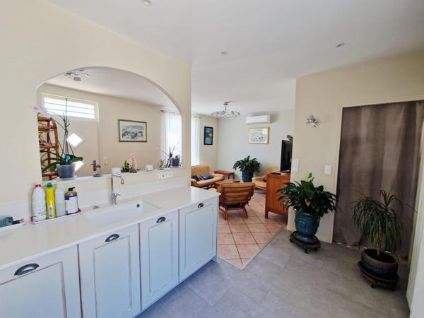 VIAGER OCCUPÉ 1 tête (70 ans-F) – APT (84) -- Maison plain pied