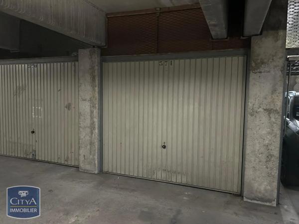 Parking à louer Chambéry (73000)