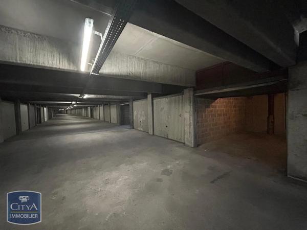 Parking à louer Chambéry (73000)