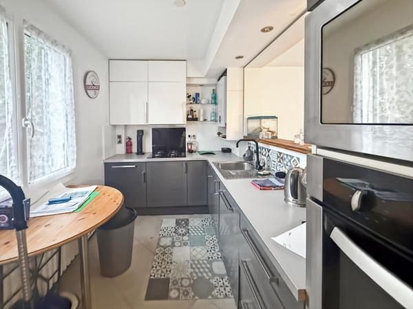 Exclusivité Maison Pessac 4 pièce(s) 65.01 m2 + Parking