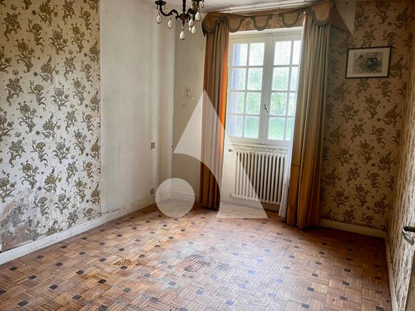Maison 11 pièces 308 m2