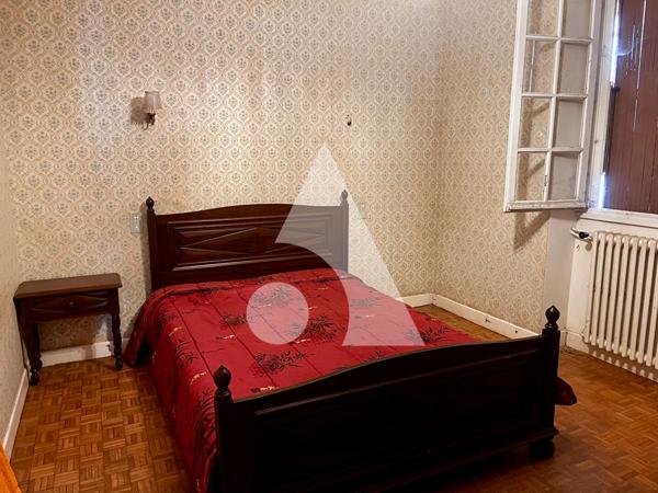 Maison 11 pièces 308 m2