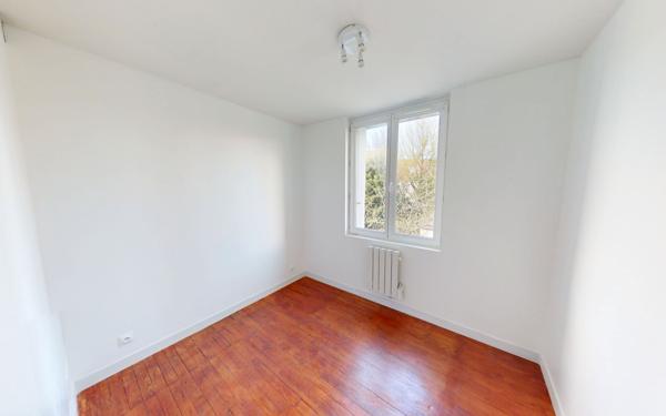 Appartement à louer    1 pièce •  La Haye-du-Puits