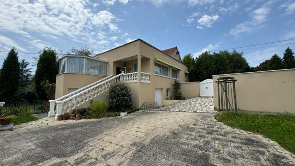 Maison 5 pièces 391 m2