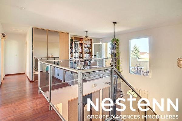 A vendre: Jolie villa avec piscine - 69220 BELLEVILLE EN BEAUJOLAIS