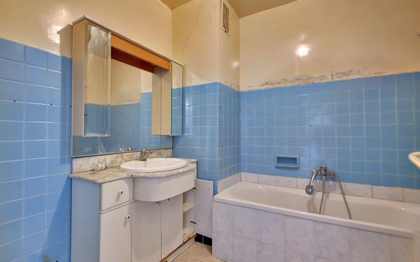 Appartement à vendre    2 pièces •  Bourgoin-Jallieu