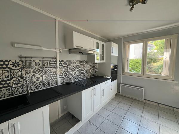 Maison T5 BAR SUR AUBE Ref 194