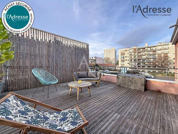 NANTERRE-PUTEAUX/ Avenue Félix Faure - Maison 4 pièces - 3 Extérieurs- 1 Parking