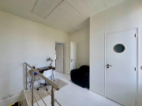 Maison familiale près des bords de Marne