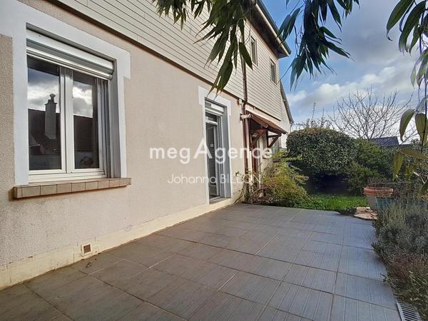 Maison à JOUE-LES-TOURS, 37300 - 7 pièces 172m²