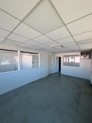 A LOUER - Bureaux Limoges Zone NORD 106 m² avec parking