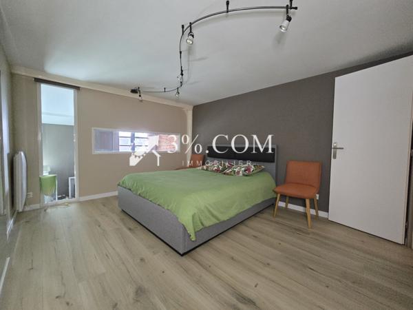 Loft 5 pièce(s) 3 chambre(s) 158 m²