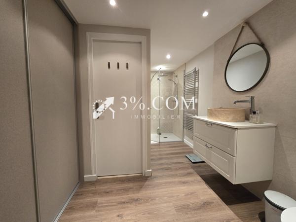 Loft 5 pièce(s) 3 chambre(s) 158 m²