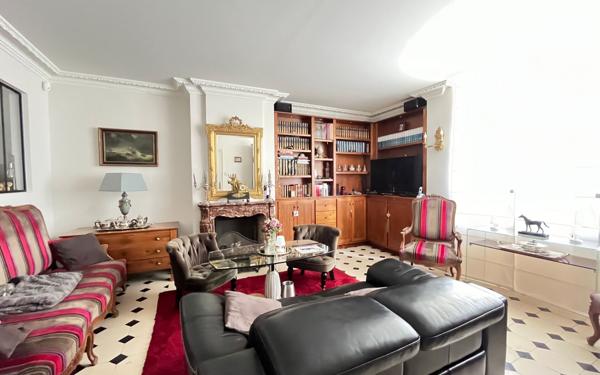 Maison à vendre    6 pièces •  Alençon