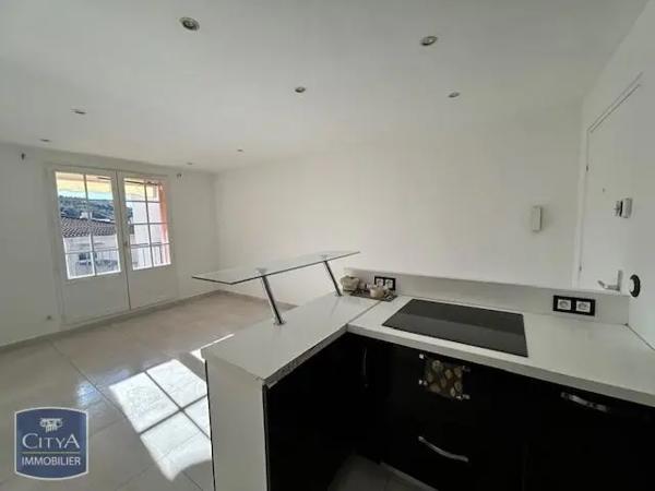 Appartement à louer 2 pièces 31m² Vallauris (06220)