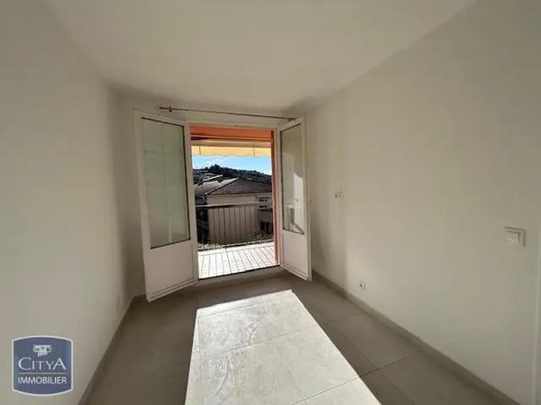 Appartement à louer 2 pièces 31m² Vallauris (06220)