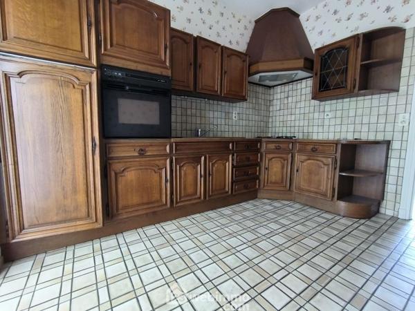 Maison 116 m² à Vailly-sur-Aisne 02370