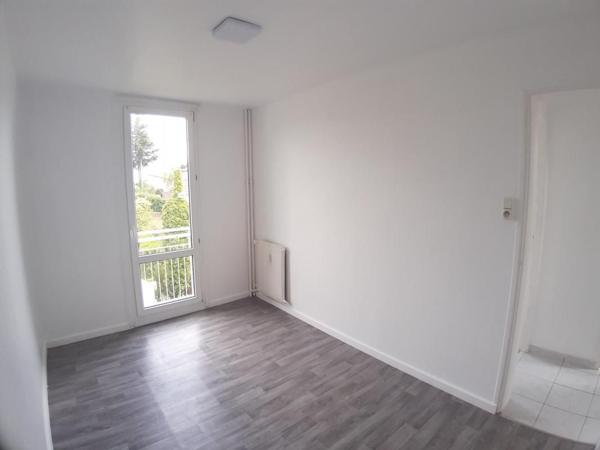 Location Appartement 81.19 m² - Saint-dié-des-vosges 88100