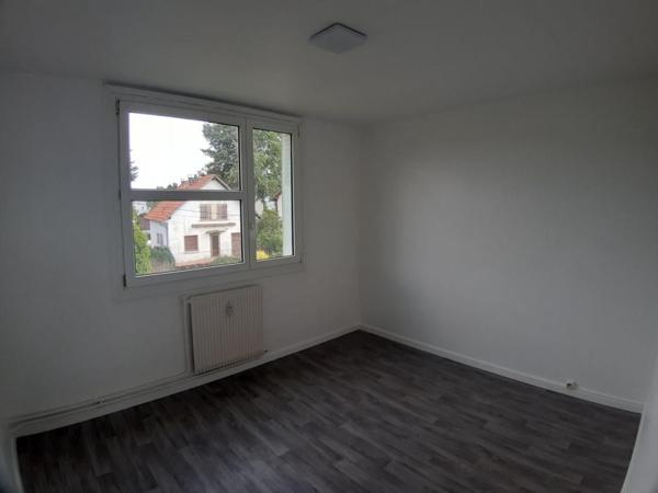 Location Appartement 81.19 m² - Saint-dié-des-vosges 88100