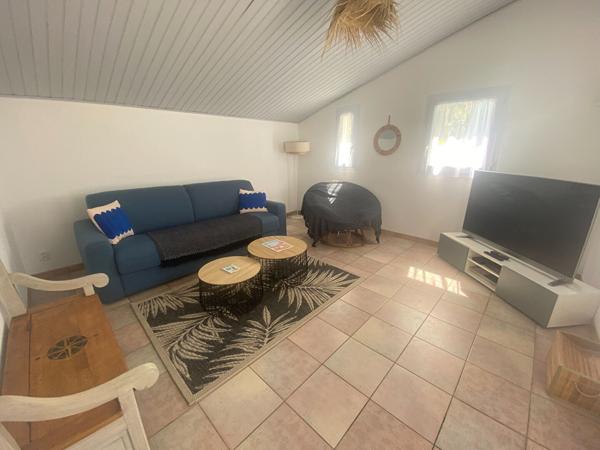 Maison de plain pied sous les pins !
