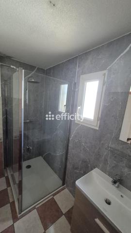Maison
         4 pièces
        - 74 m² 232 000 € *