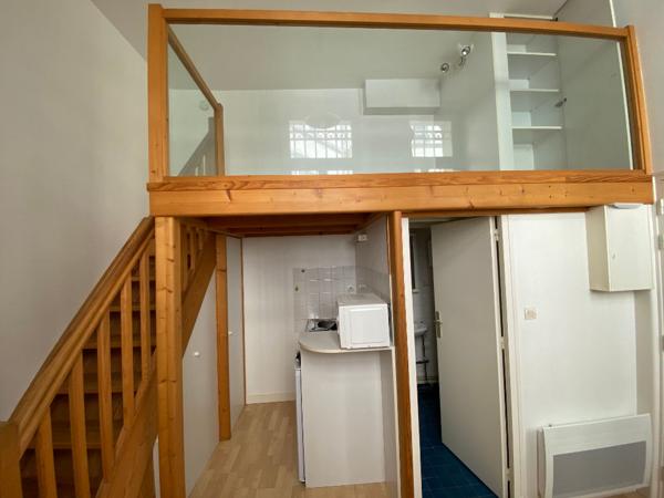 Appartement studio meublé Angers 12 m²