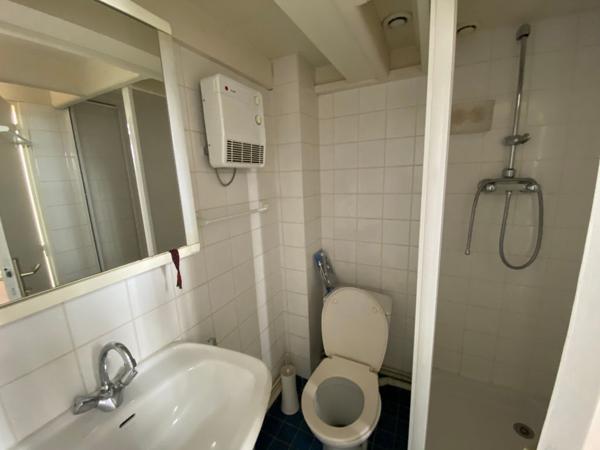 Appartement studio meublé Angers 12 m²