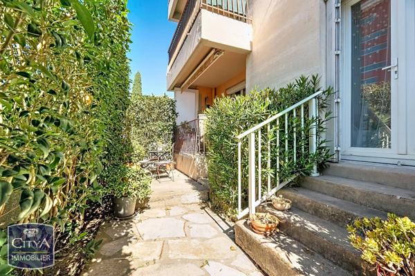 Appartement à vendre 4 pièces 91m² Istres (13800)