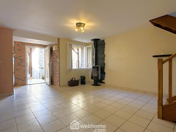 Maison 96 m² à Buxerolles 86180
