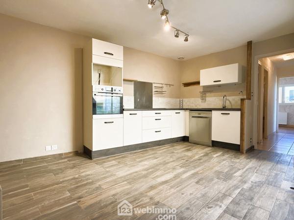 Maison 96 m² à Buxerolles 86180