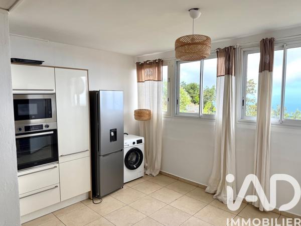Appartement à vendre 4 pièces 82,38 m² Les Trois-Bassins
