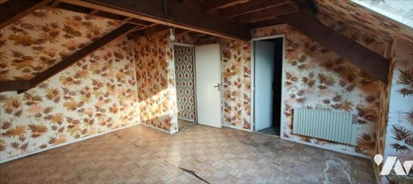 MONTBELIARD (25200) : Une maison de 143 m², T7 sur 11 ares de terrain