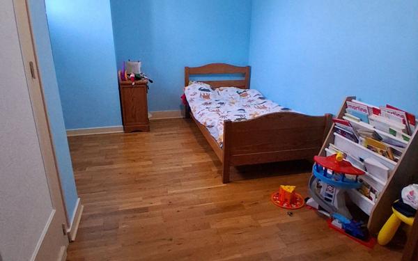 Maison à louer    5 pièces •  Rochefort